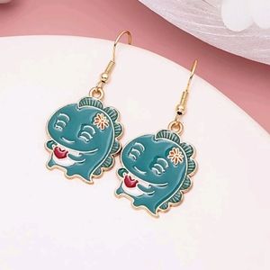 Heart Detailed Baby Dinosaur Earrings